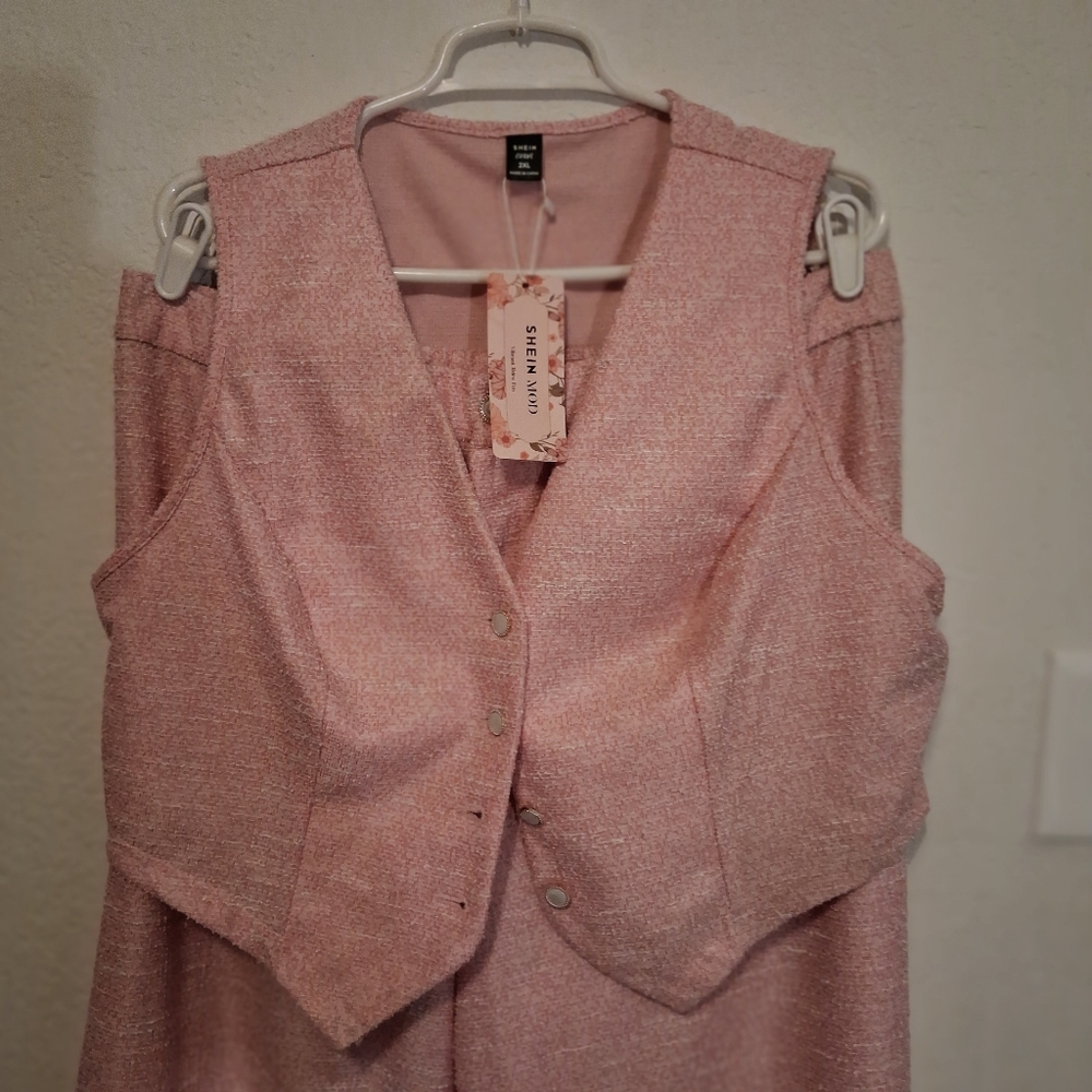 Gorgeous Shein Curve 2X Pink Faux Tweed 2-Piece Wide Leg Suit - Picture 4 of 8